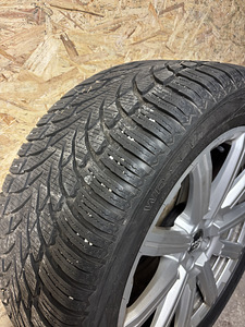 Литые диски Audi Q7 5x112 20" + шины (5 фото из 5)