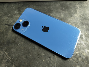 iPhone 13 mini 128GB blue (2 foto / 6)