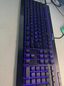Клавиатура HyperX alloy core RGB (5 фото из 5)