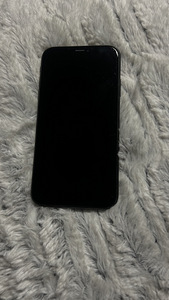 iPhone XR 64GB (2 foto / 4)