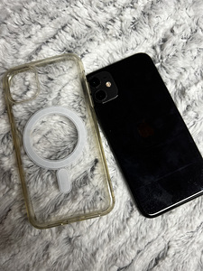 iPhone 11 (64GB) (1 фото из 4)