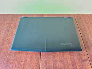 Lenovo Legion Y520 i5, GTX 1050 Ti, 8 GB, 1TB HDD, 128GB SSD (2 foto / 4)