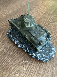 Rahakassa, tank! (4 foto / 4)