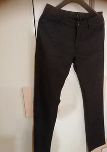 Uued Sädelevad mustad püksid 42 (3 foto / 4)