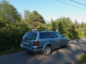 Vw passat 1.9tdi 96kw автомат (3 фото из 8)