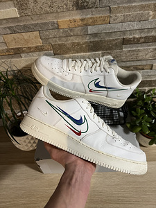 Nike Air Force 1 (2 фото из 5)