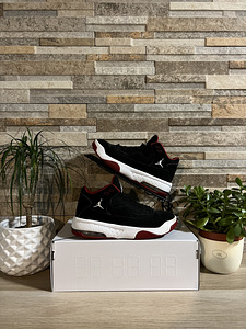 Air Jordan Max Aura 2 (1 foto / 4)