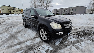 Mercedes-Benz GL420CDI 4Matic Offroad (1 foto / 15)