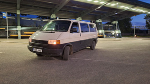 Volkswagen caravelle t4 (2 foto / 9)