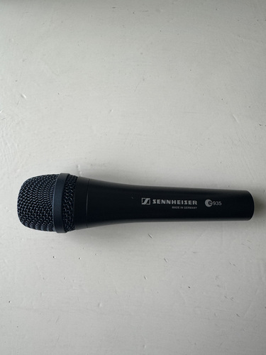 Микрофон Sennheiser e935