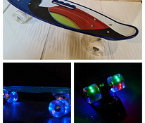 Новый скейтборд Color Waves с колесами с подсветкой