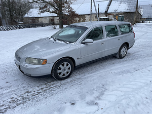 Volvo v70 2.4 125kw (1 foto / 6)