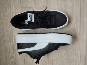 Кроссовки Puma (2 фото из 3)