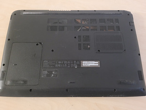 Acer Aspire A515-51 | i5-8250 | ekraani valgustus katki (6 foto / 6)