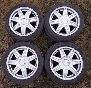 Диски Seat 5x100 R16-6.5 Новые шины Laufenn 205-45 (1 фото из 1)