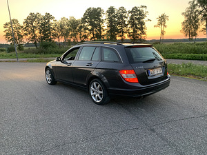 Mercedes Benz c200 (1 foto / 7)