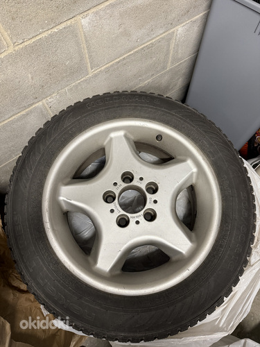 Шины Nokian + диски 5x120 205/60/R16