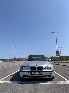 M/V BMW 318 2.0 105 kW (6 foto / 8)