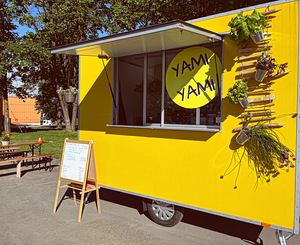 Food truck фуд трак прицеп на колесах (1 foto / 9)