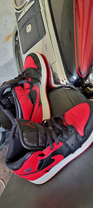 AIR JORDAN 1 MID(GS) (4 foto / 4)