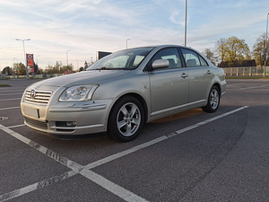 Toyota Avensis T25 2.0 Бензин 108kW Механика (1 фото из 12)