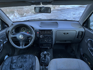 Volkswagen Caddy 1.9 Diesel 2002a. (8 foto / 15)