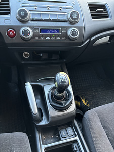 Honda Civic (9 foto / 10)