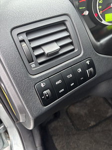 HYUNDAI TUCSON (9 foto / 10)