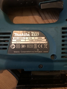 Makita 4327 tikksaag (2 foto / 2)