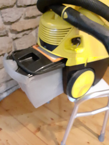 KARCHER (4 фото из 5)