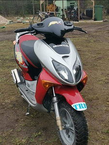 1999 Honda X8R-X (1 foto / 3)