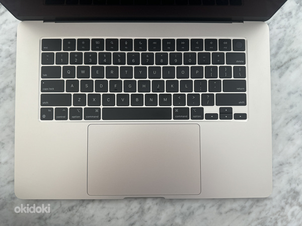 Продается MacBook Air 15 дюймов, M2, 2023 (фото #4)