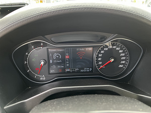 Ford Mondeo (10 фото из 12)