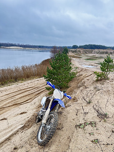Продам Yamaha YZ450F 2009 года. (3 фото из 5)