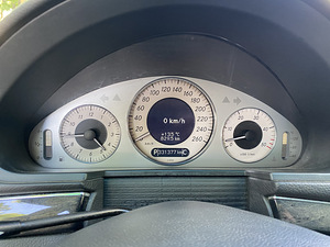 Mercedes-benz E320 (10 фото из 10)