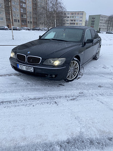 BMW 740i Facelift 4.0 225kw (1 foto / 12)