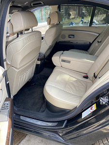 BMW 740i Facelift 4.0 225kw (6 foto / 12)