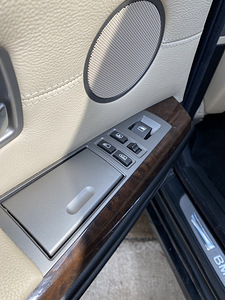 BMW 740i Facelift 4.0 225kw (9 foto / 12)