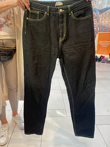 Черные джинсы topshop, w32/l32, momjeans