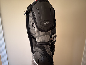 LEATT kerekaitse (L/XL) (3 foto / 5)