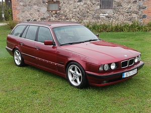 BMW e34 525tds m57 (2 фото из 7)