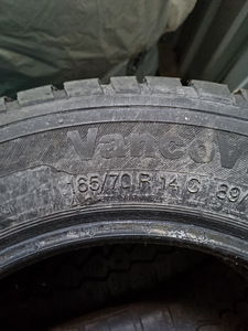 165 70 R14c (1 foto / 2)