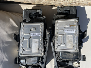 Audi a4 b6 orginaal xenon tuled (7 foto / 10)
