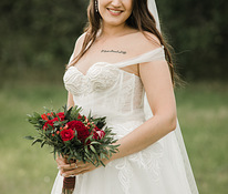 Красивое свадебное платье Татьяны Каплун куплено в Санкт-Петербурге