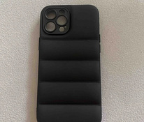 iPhone 12 puffer case