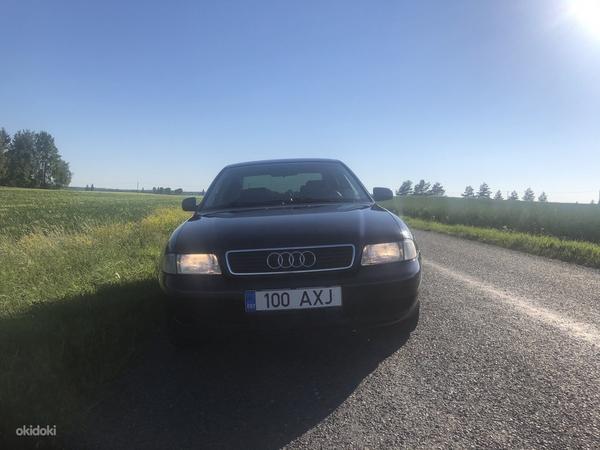 Audi A4 B5 (foto #1)