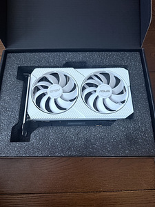 Rtx 3060 dual white (2 фото из 5)