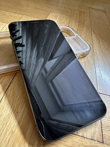 iPhone 12 pro 512 Gb (5 фото из 8)