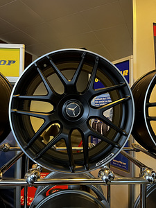 Veljed (Mercedes) (6 foto / 7)
