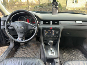 Audi a6 c5 2.5 tdi 132 kw (2 foto / 8)
